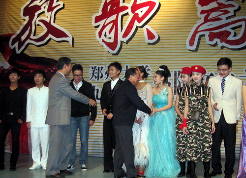 https://www.jju.edu.cn/images/13/12/10/1rvvo95iln/D168944F1D43FDA0D9710A44F38A2174.jpg